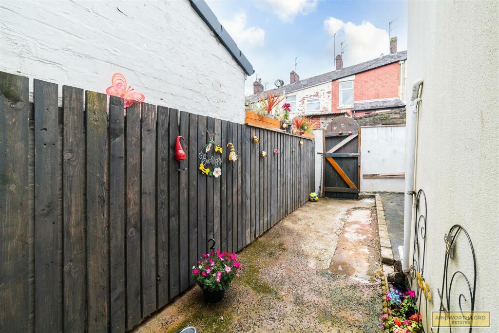 Additional property image - Snape Street, Darwen