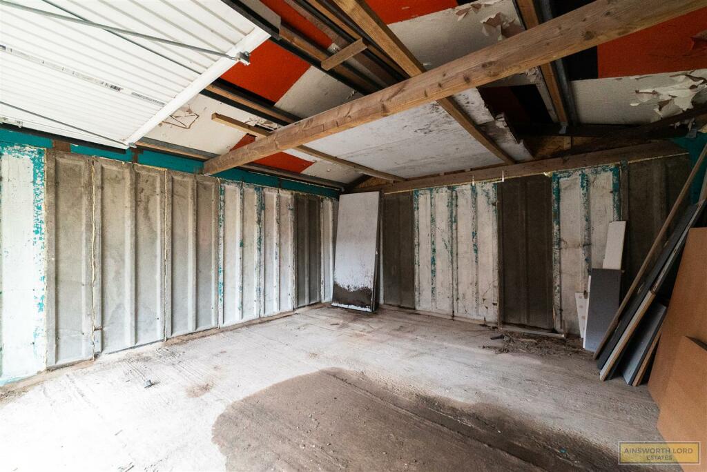 Additional property image - Midville Place, Darwen