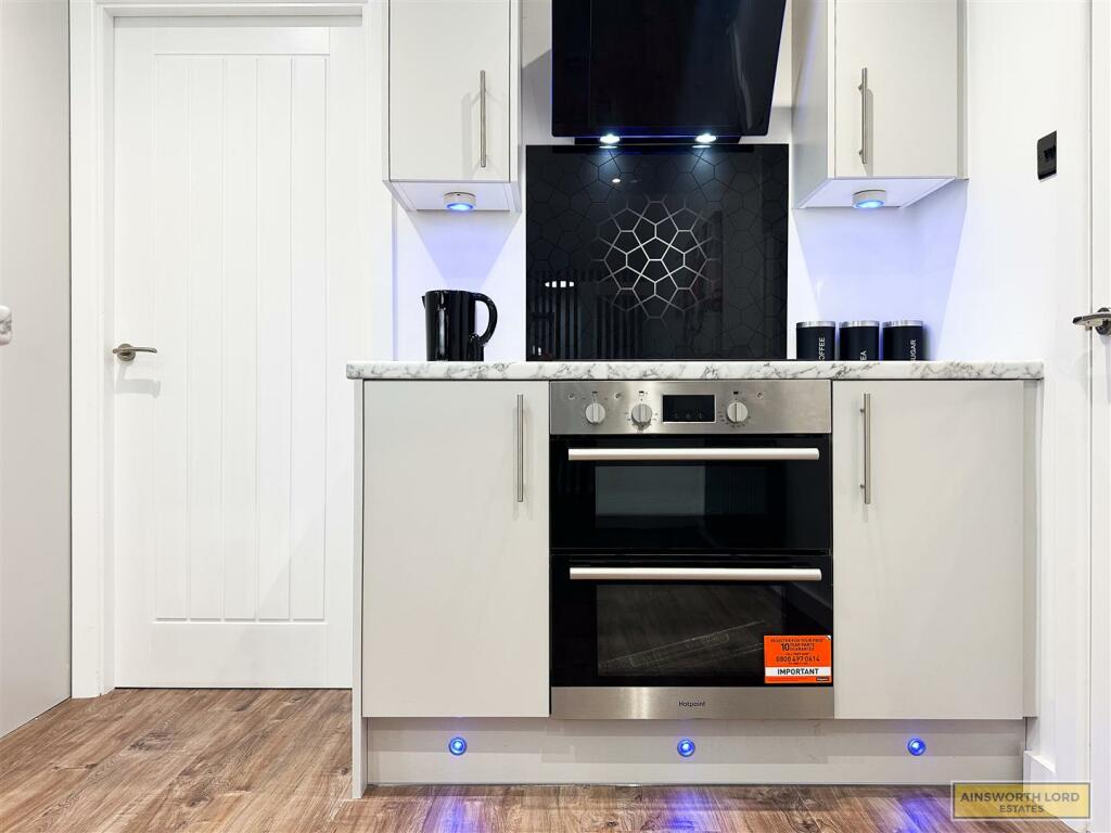 Additional property image - Sunnymere Drive, Darwen, Lancashire