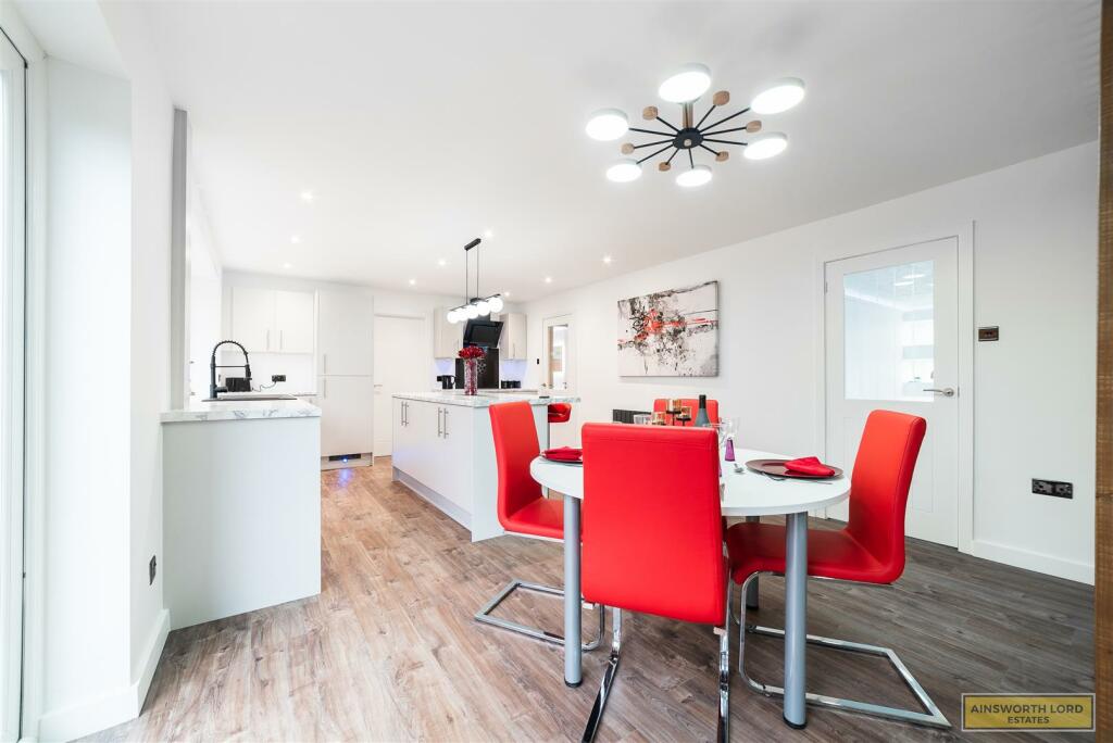 Additional property image - Sunnymere Drive, Darwen, Lancashire
