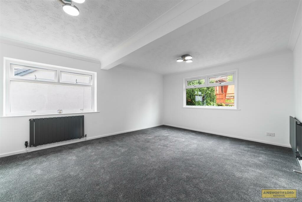 Additional property image - Sunnymere Drive, Darwen, Lancashire