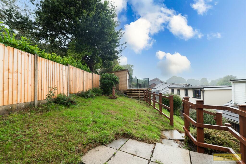 Additional property image - Sunnymere Drive, Darwen, Lancashire