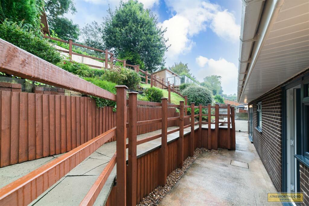 Additional property image - Sunnymere Drive, Darwen, Lancashire