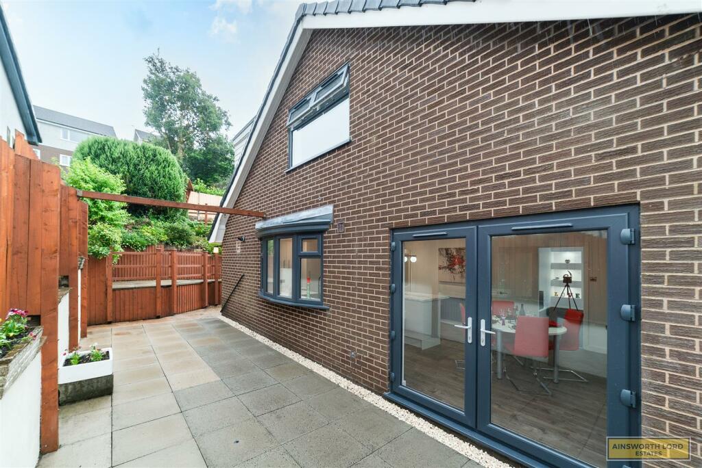 Additional property image - Sunnymere Drive, Darwen, Lancashire