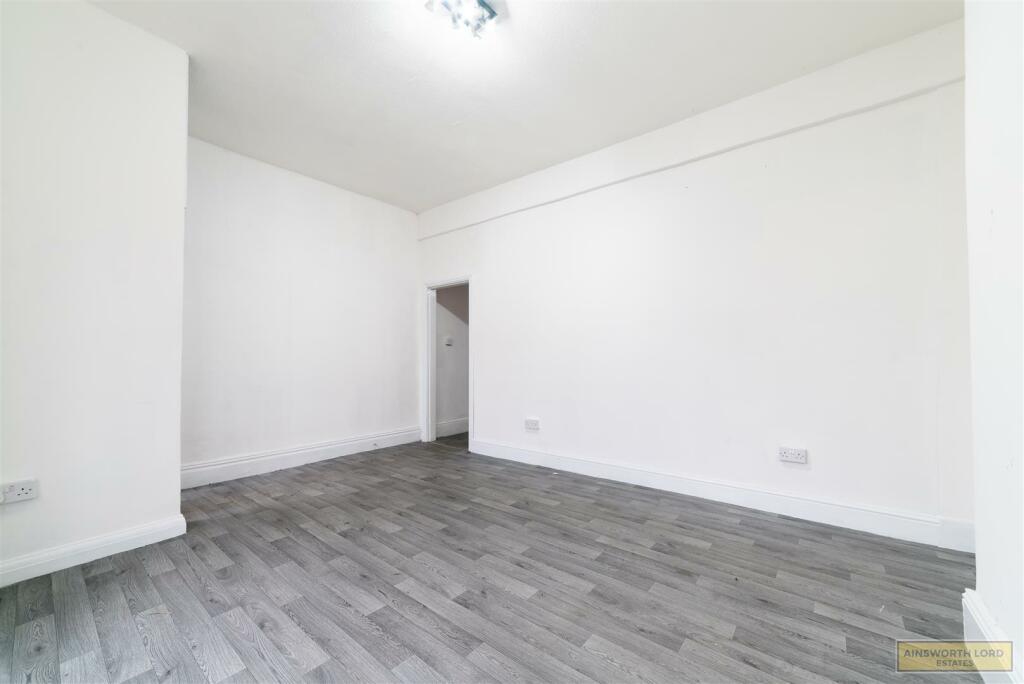 Additional property image - Blackburn Road, Darwen