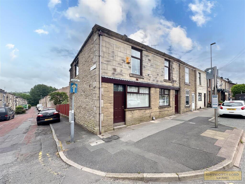 3 bedroom terraced house