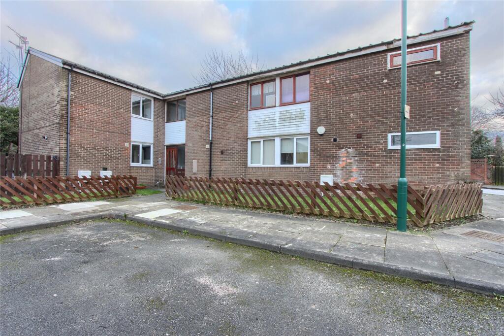 1 bedroom flat for sale in Hornbeam Close, Ormesby, TS7