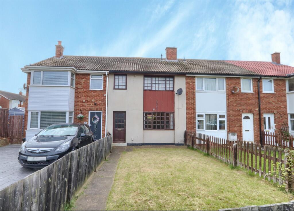 3 bedroom terraced house for sale in Hambleton Crescent, Marskebythe