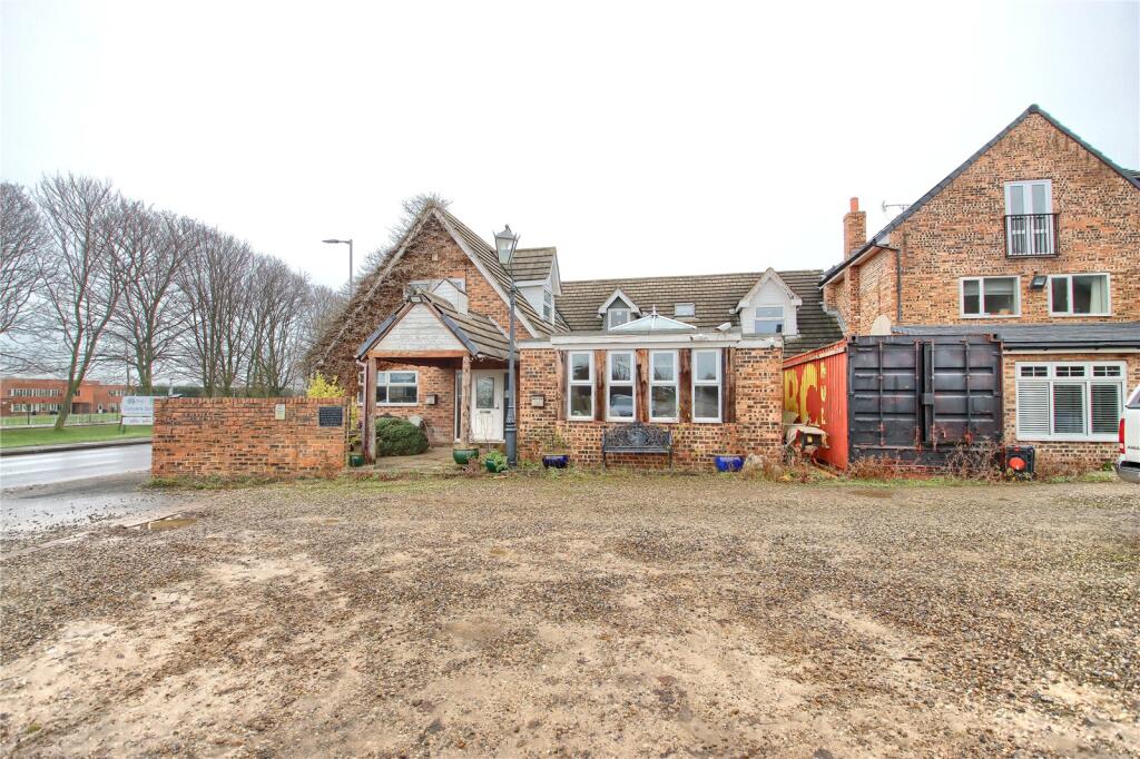 Main image of property: Field View, Green Lane