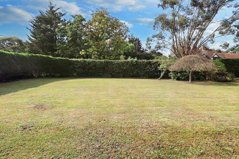 Additional property image - St. Johns Road, Clacton-On-Sea, CO16