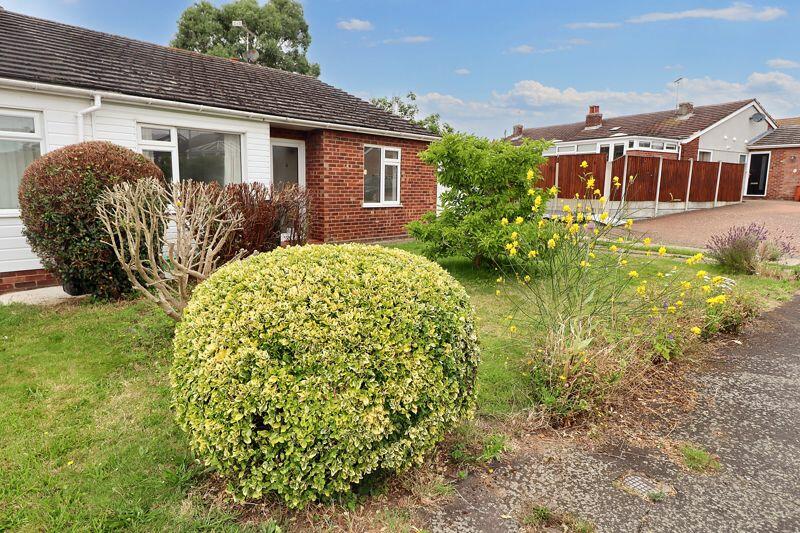 3 bedroom bungalow for sale in Charles Road, Brightlingsea, CO7
