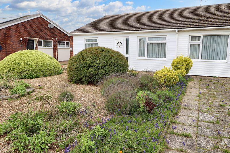 3 bedroom bungalow for sale in Dover Road, Brightlingsea, CO7