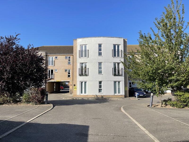 1 bedroom flat for sale in Trafalgar Court, Red Barn Road