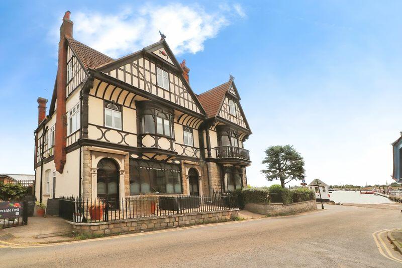 Additional property image - Anchor Inn, Brightlingsea, CO7