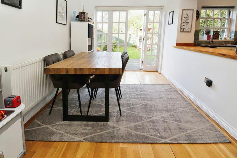 Additional property image - Old Ferry Road, Wivenhoe, Colchester CO7