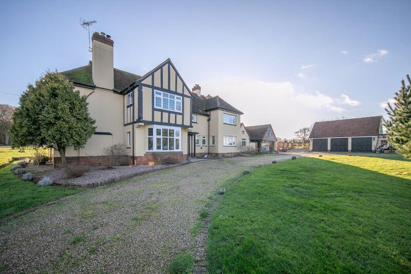 Additional property image - Gutteridge Hall Lane, Weeley, Clacton-On-Sea CO16