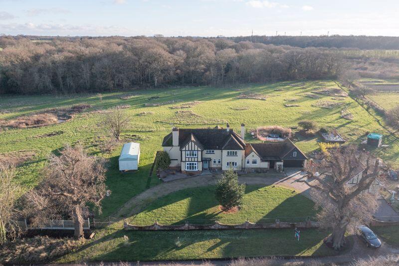 Additional property image - Gutteridge Hall Lane, Weeley, Clacton-On-Sea CO16