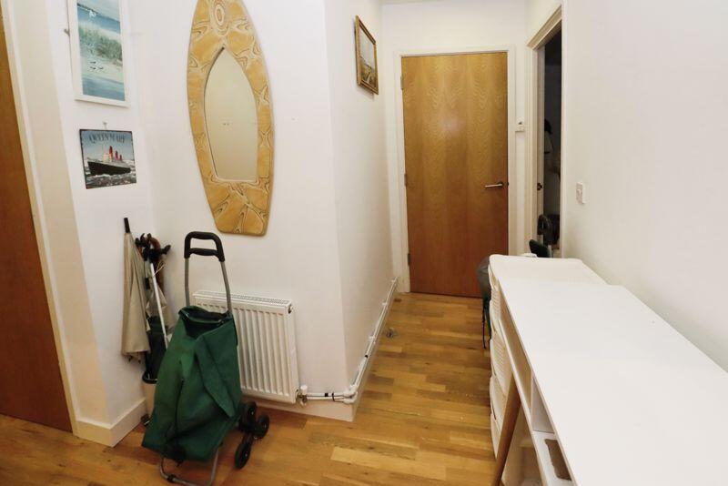 Additional property image - Waterside Marina, Brightlingsea, CO7