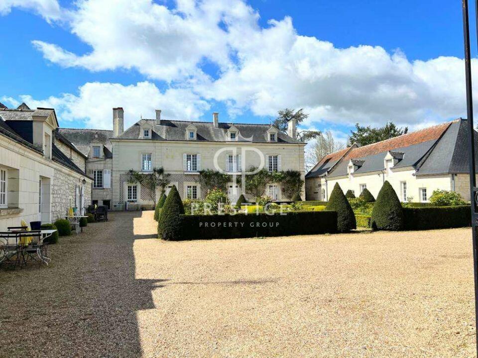 13 bedroom castle for sale in Centre, IndreetLoire, Chinon, France