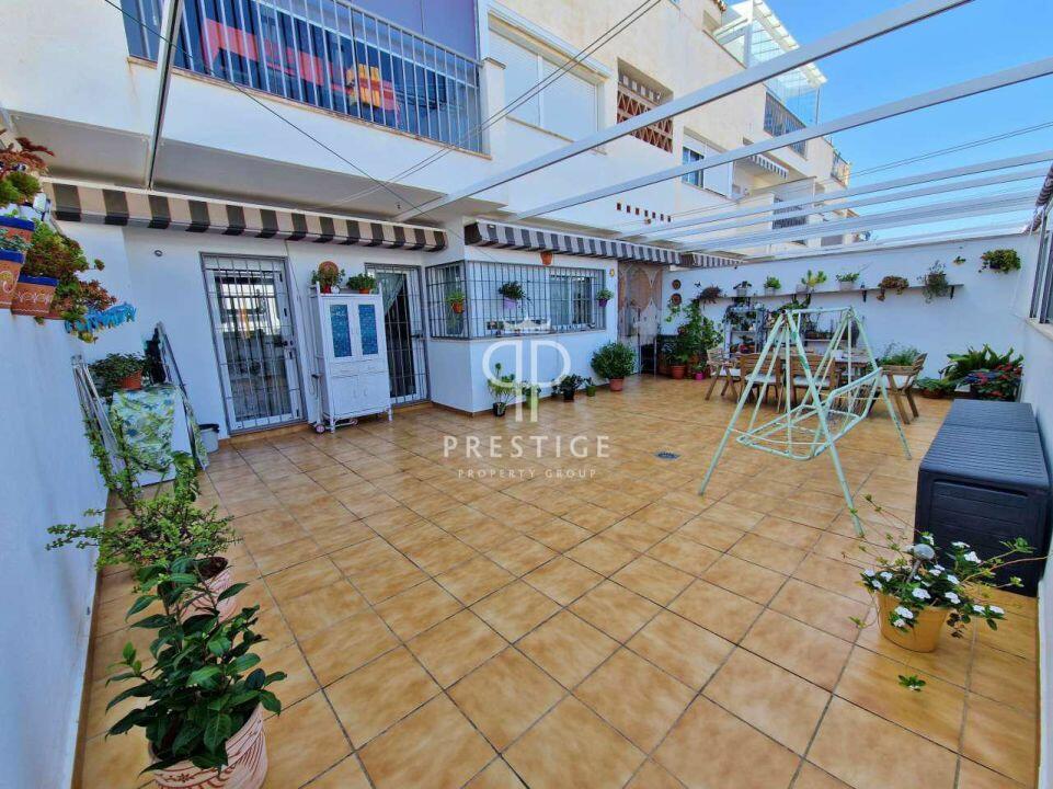 3 bedroom ground floor flat for sale in Andalucia, Malaga, Caleta De