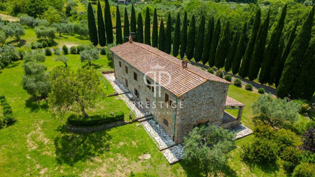 10 bedroom house for sale in Tuscany, Livorno, Cecina