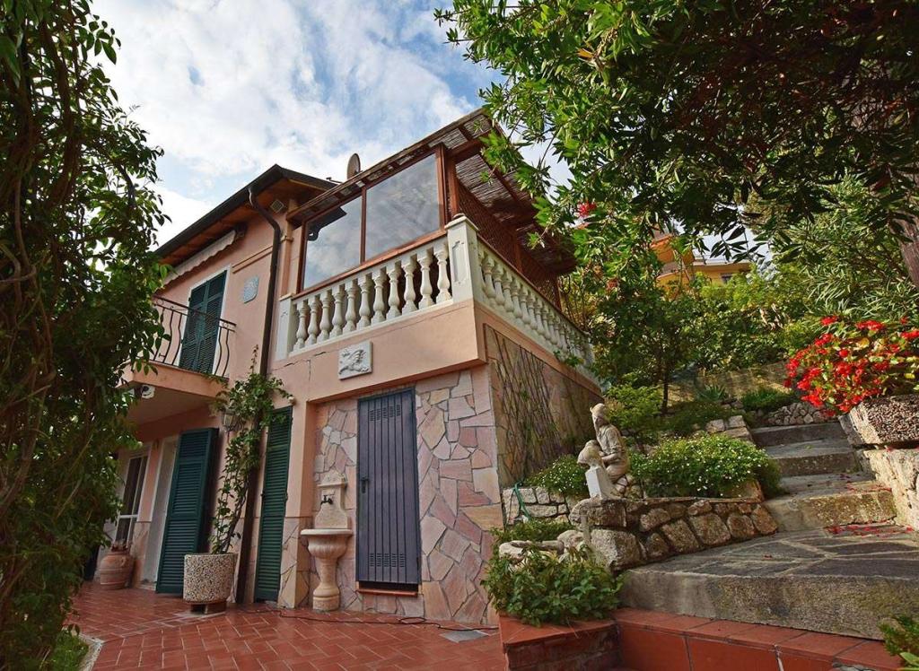 3 bedroom villa for sale in Liguria, Imperia, San Remo, Italy