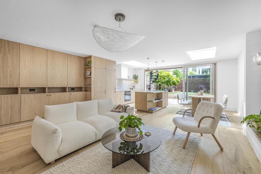 Main image of property: Primrose Gardens, Belsize Park, London NW3
