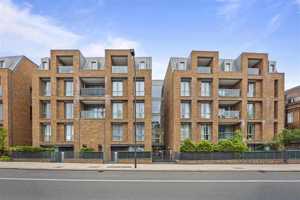 Main image of property: Finchley Road, London