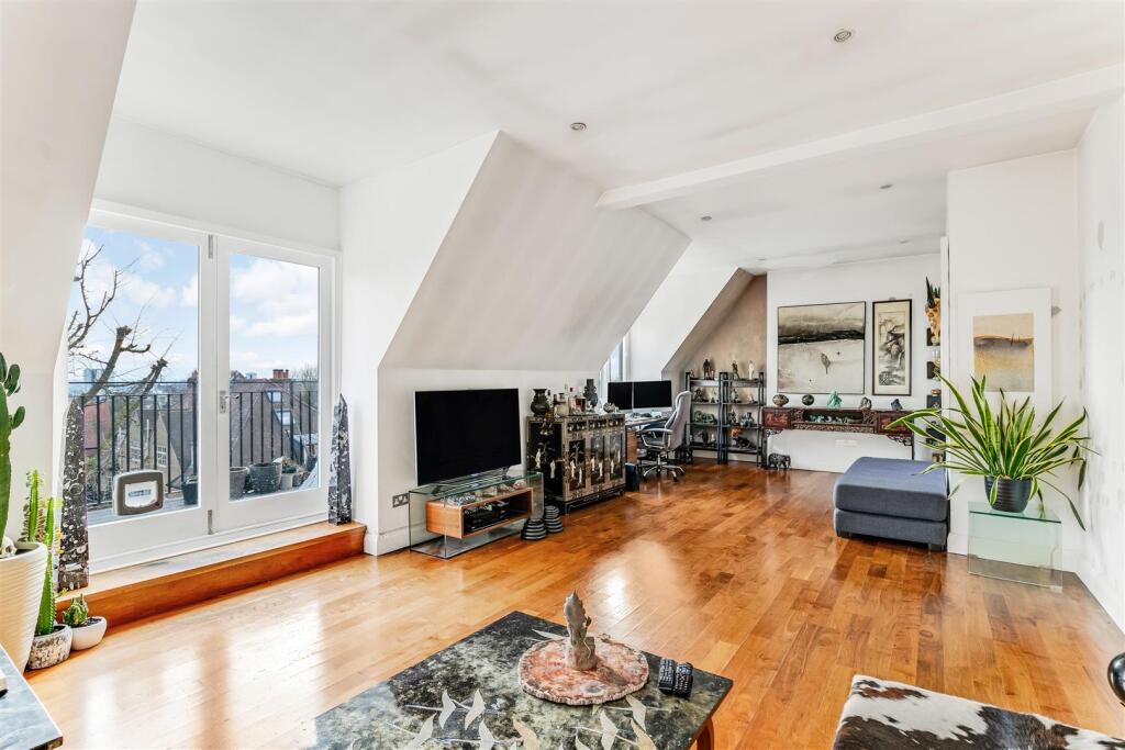 Main image of property: Lyndhurst Road, Hampstead, London NW3