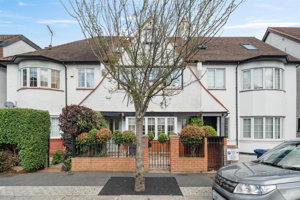 Main image of property: Hampstead Gardens, London NW11