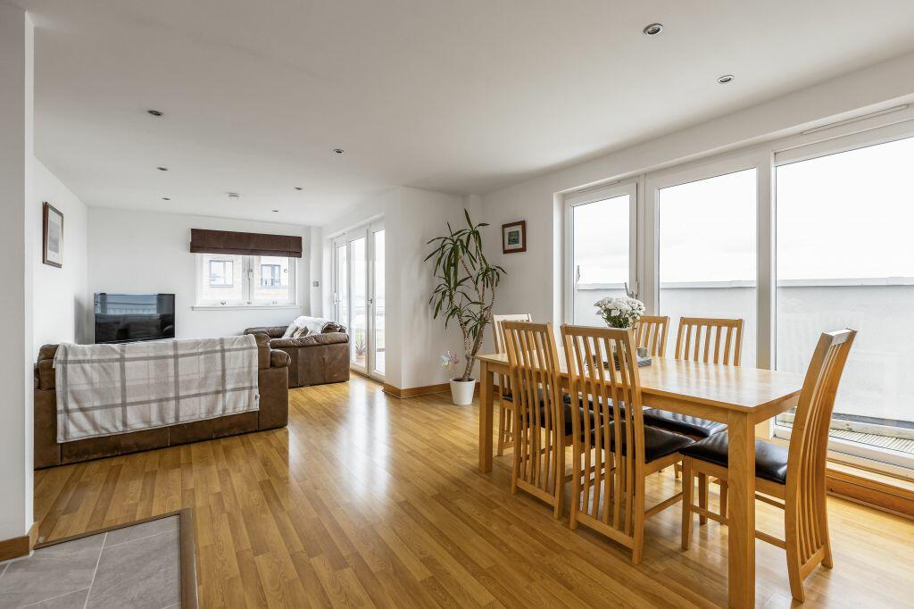 3 bedroom penthouse for sale in 5/19, Heron Place, The Shore, Edinburgh, EH5 1GG, EH5