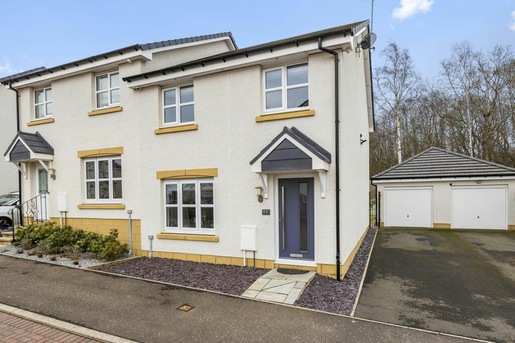 3 bedroom semidetached house for sale in 55 Kingsfield Drive