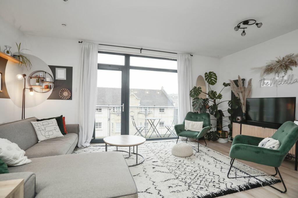 2 bedroom flat for sale in 8/11, Hopetoun Street, Bellevue, Edinburgh, EH7 4ND, EH7