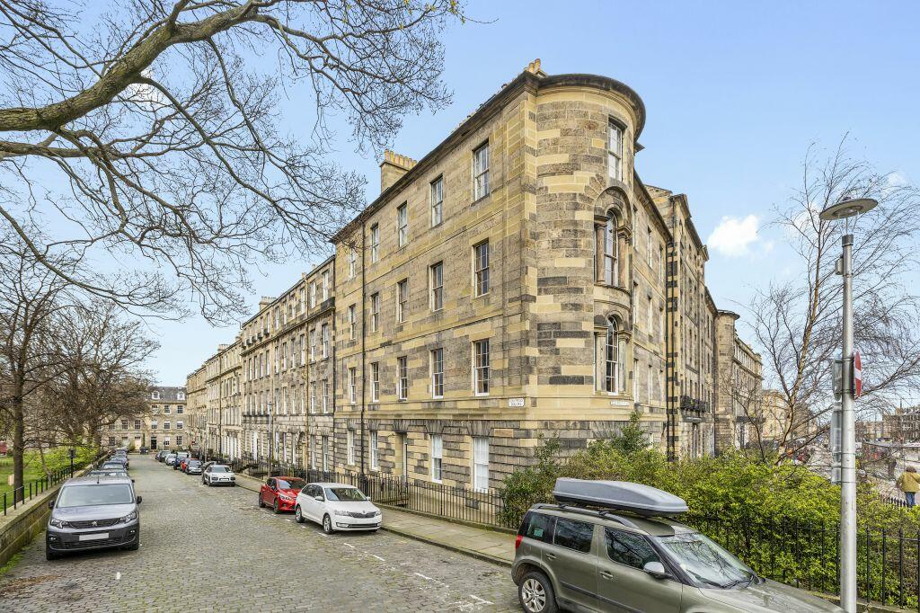 3 bedroom flat for sale in 1/1 Gayfield Place, New Town, Edinburgh, EH7 4AB, EH7
