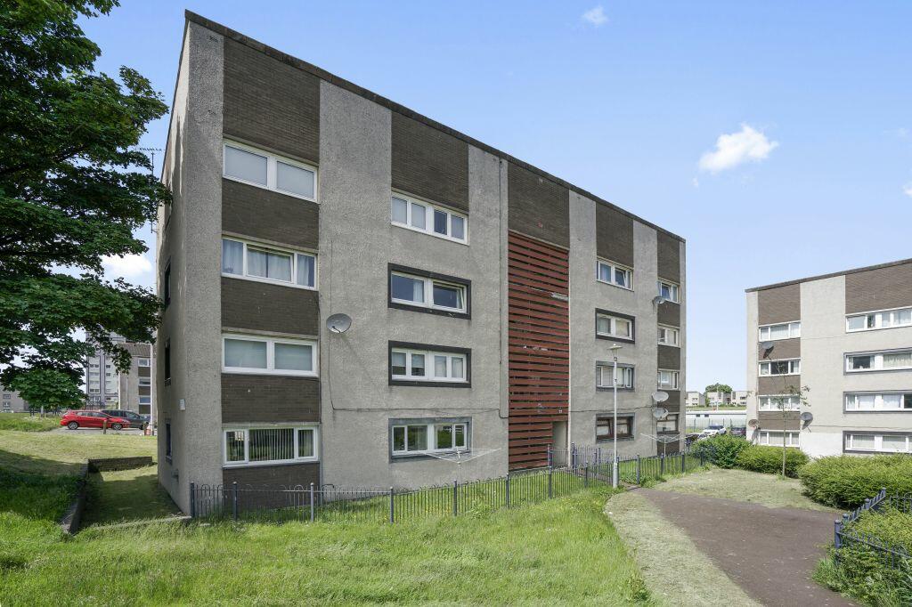 2 bedroom ground floor flat for sale in 16/2 Calder Drive, Sighthill