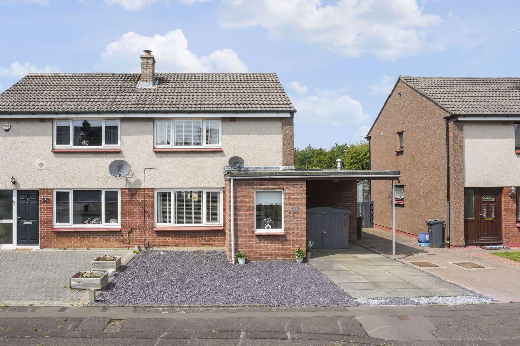 Main image of property: 11 Baberton Mains Place, Baberton, Edinburgh, EH14 3DE