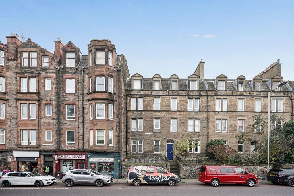 Main image of property: 18/5 Hillend Place, Meadowbank, Edinburgh, EH8 7AE