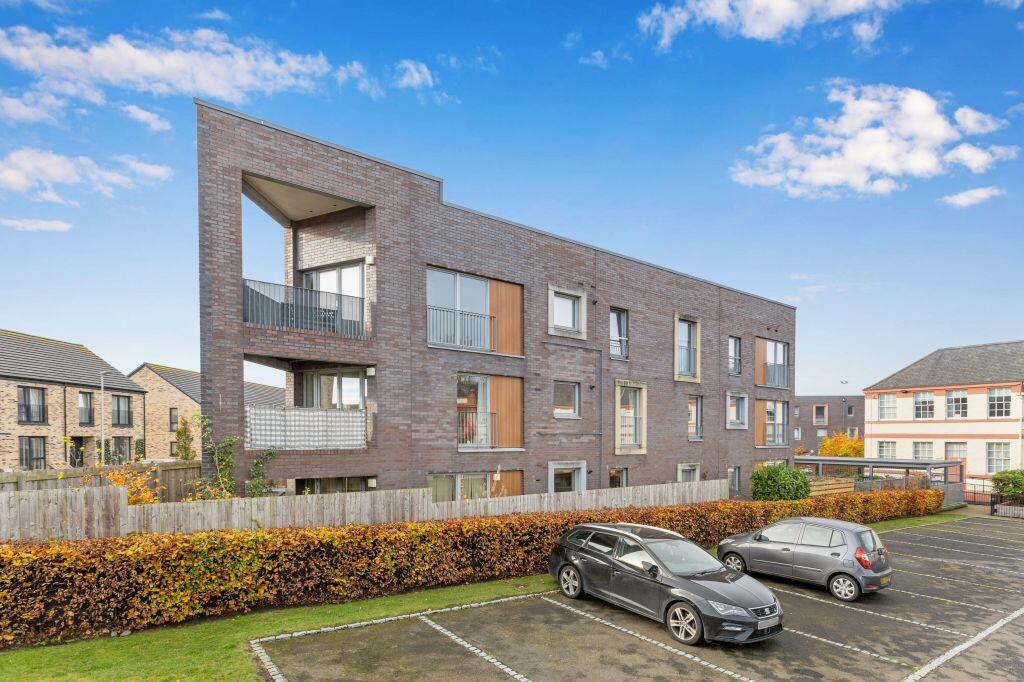 Main image of property: 3/3 Harewood Road, Niddrie, Edinburgh, EH16 4GF