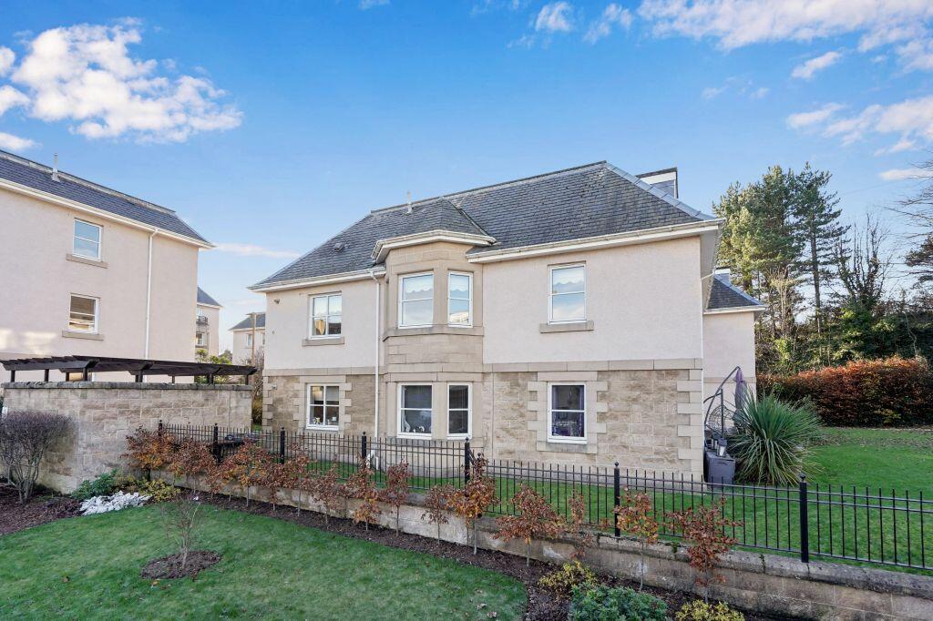 Main image of property: 5/2 Joppa Station Place, Joppa, Edinburgh, EH15 2QU