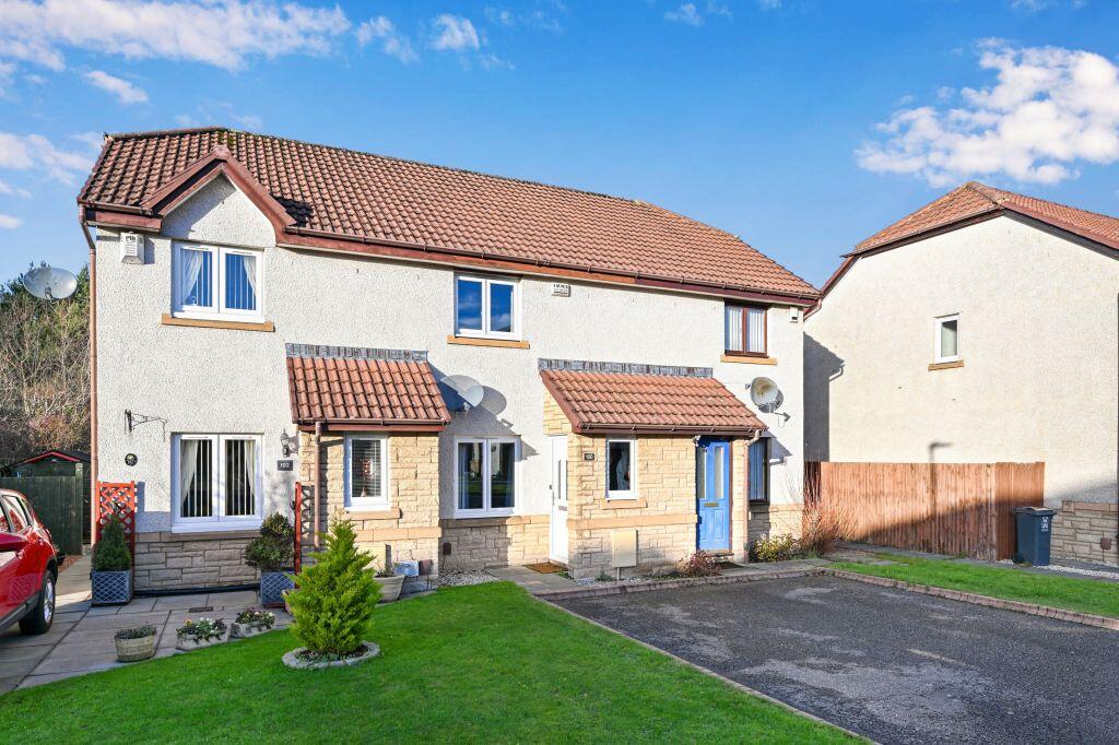 Main image of property: 100 The Murrays Brae, Liberton, Edinburgh, EH17 8UG