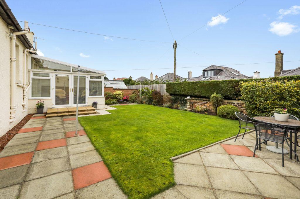 4 bedroom detached bungalow for sale in 68 Milton Road West