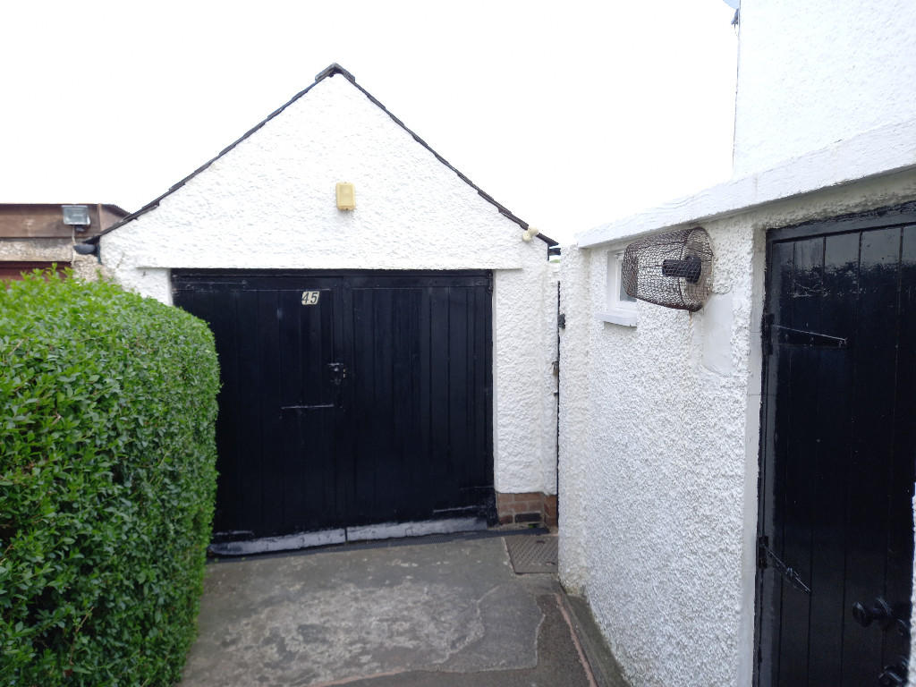 3 bedroom semidetached house for sale in Penrhos Road, Bangor, Gwynedd, LL57