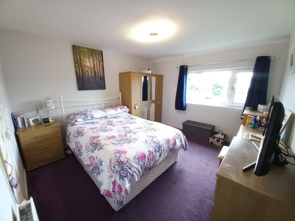 3 bedroom semidetached house for sale in Bangor, Gwynedd, LL57