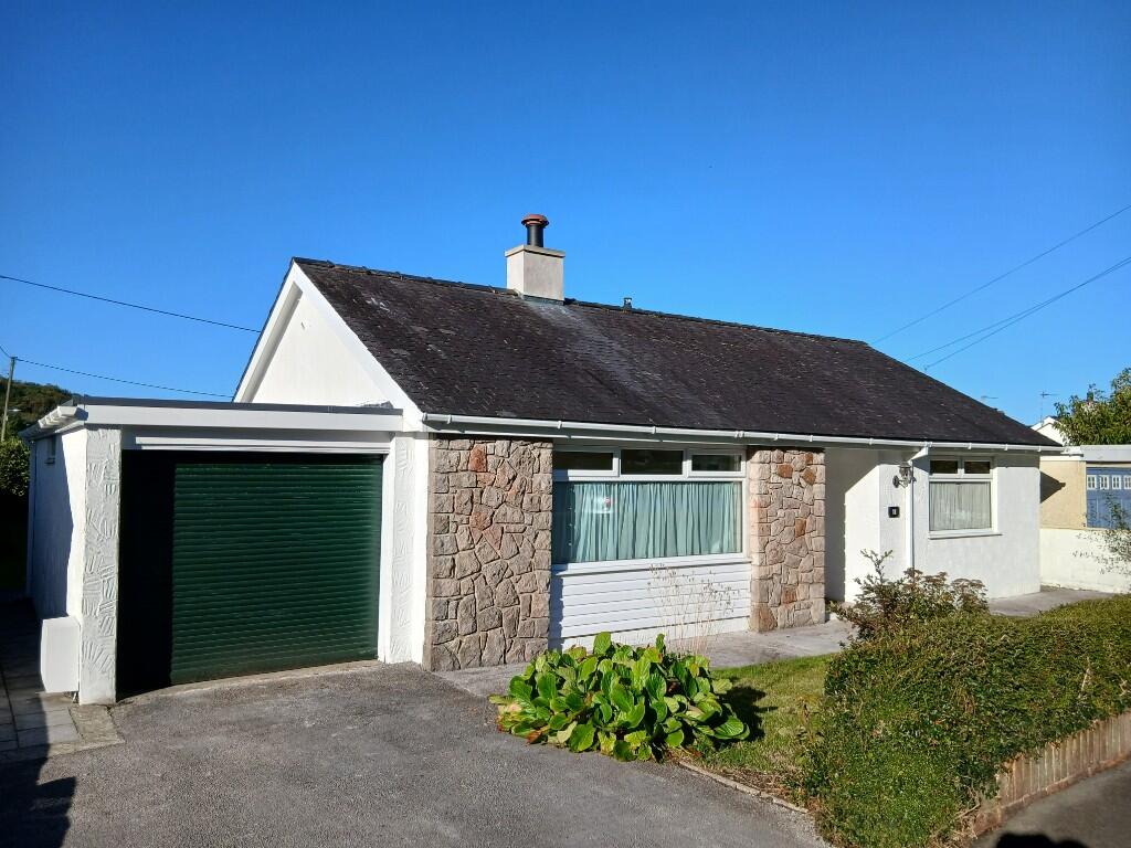 Main image of property: Tregarth, LL57