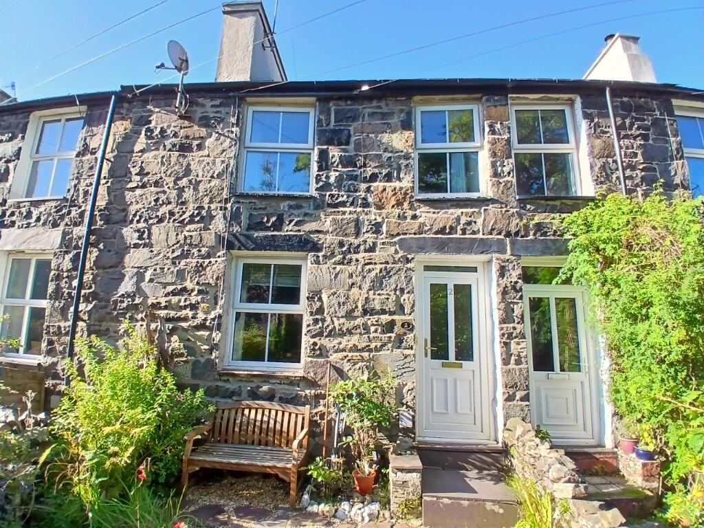Main image of property: Llanberis, LL55