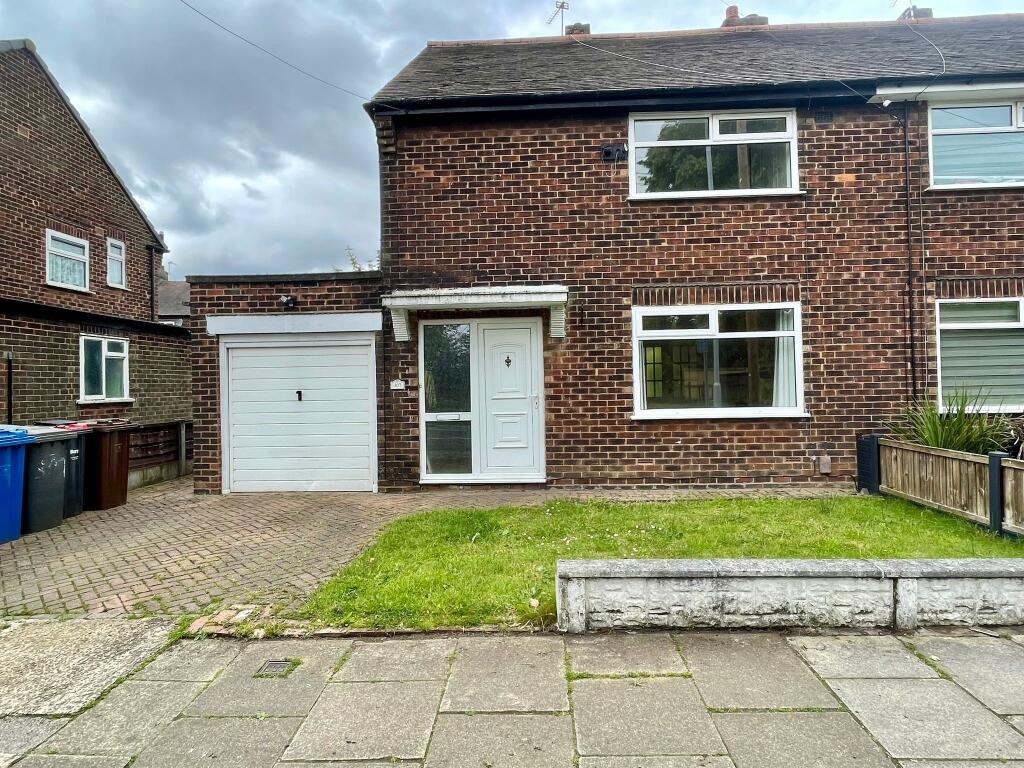 Main image of property: Bury Road, Radcliffe