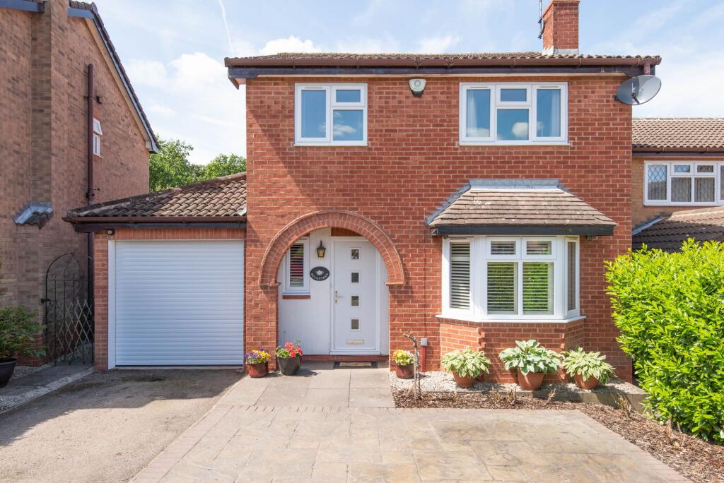 Main image of property: Stanwood Drive, Walton, S42