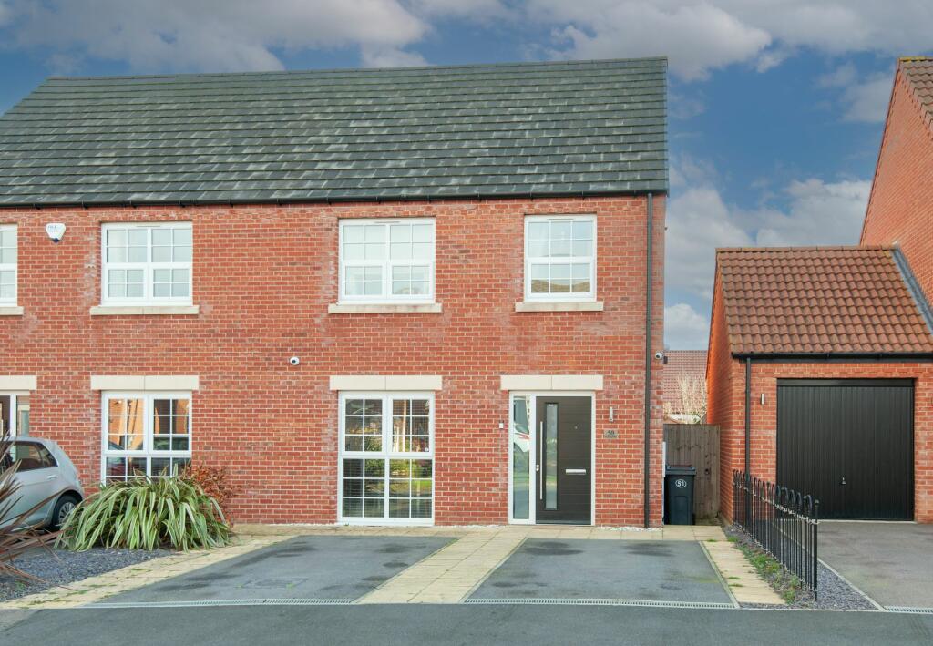 3 bedroom semidetached house for sale in Wheatsheaf Way, Clowne, S43