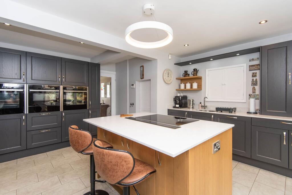 Main image of property: Elvaston Road, North Wingfield, S42