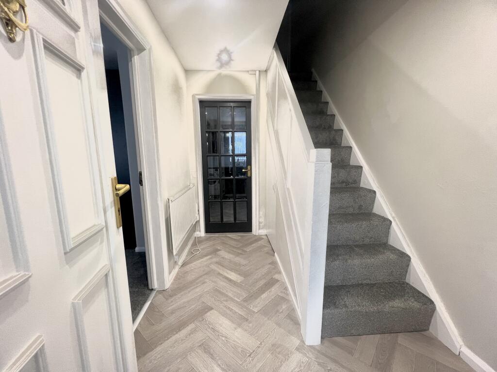 Main image of property: Assheton Close, Ashton-Under-Lyne, OL6